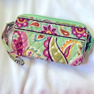 EUC Vera Bradley Tutti Frutti Large Wristlet